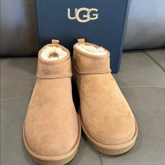Uggs men classic mini boot •NEW•10 - Picture 4 of 6